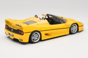 Ferrari F50 Cabriolet Geel Maisto 1:18 50246-Y1 Metaal — afbeelding 3 van 8