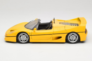 Ferrari F50 Cabriolet Geel Maisto 1:18 50246-Y1 Metaal — afbeelding 4 van 8