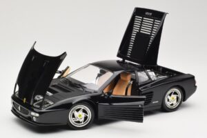Ferrari F512M Zwart Hot Wheels 1:18 23922 Metaal — afbeelding 2 van 8