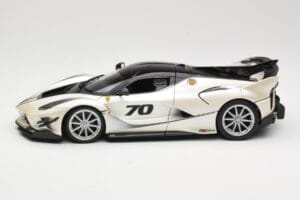 Ferrari FXX-K Evo #70 Wit Bburago 1:18 18-16012 Metaal — afbeelding 4 van 8