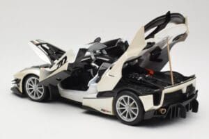 Ferrari FXX-K Evo #70 Wit Bburago 1:18 18-16012 Metaal — afbeelding 5 van 8
