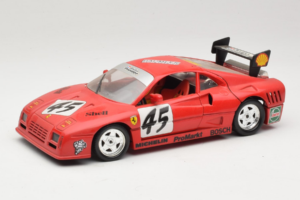 Ferrari 288 GTO Evoluzione #45 Rood Revell 1:18 48820 Metaal