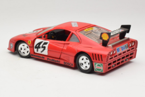 Ferrari 288 GTO Evoluzione #45 Rood Revell 1:18 48820 Metaal — afbeelding 7 van 8