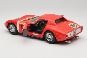 Ferrari 250 GTO #26 Rood Guiloy 1:18 67526 Metaal — afbeelding 5 van 8