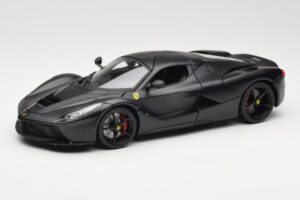 Ferrari LaFerrari F150 Matte Black Bburago 1:18 18-16901BK Metaal