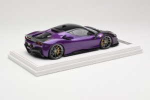 Ferrari SF90 Stradale Novitec Purple Metallic IVY 1:18 REMC021 Hars — afbeelding 3 van 7