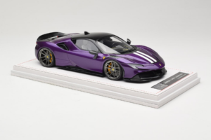 Ferrari SF90 Stradale Novitec Purple Metallic IVY 1:18 REMC021 Hars — afbeelding 4 van 7