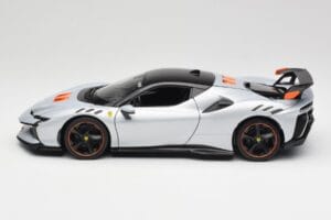 Ferrari SF90 XX Stradale Arctic White Bburago 1:18 18-16020W Metaal — afbeelding 4 van 8