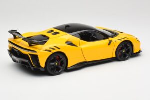 Ferrari SF90 XX Stradale Giallo Modena Bburago 1:18 18-16020Y Metaal — afbeelding 3 van 8