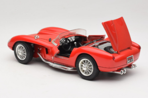 Ferrari 250 Testa Rossa Rood Bburago 1:18 3007-P2 Metaal — afbeelding 5 van 8