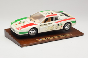 Ferrari Testarossa Italia 90 Wit Bburago 1:18 3059-W1 Metaal — afbeelding 2 van 8