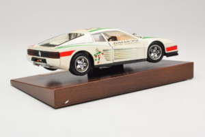Ferrari Testarossa Italia 90 Wit Bburago 1:18 3059-W1 Metaal — afbeelding 4 van 8