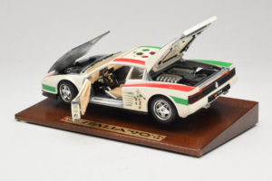 Ferrari Testarossa Italia 90 Wit Bburago 1:18 3059-W1 Metaal — afbeelding 5 van 8