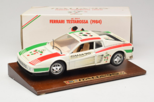 Ferrari Testarossa Italia 90 Wit Bburago 1:18 3059-W1 Metaal — afbeelding 8 van 8