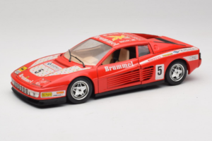 Ferrari Testarossa Brummel #5 Rood 1984 Bburago 1:18 3004-P1 Metaal