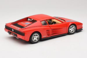 Ferrari Testarossa PPG Auto Refinish Rood Bburago 1:18 3039-P3 Metaal — afbeelding 3 van 8