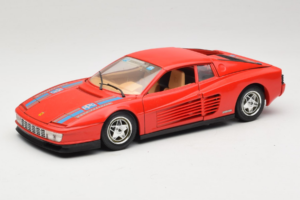 Ferrari Testarossa PPG Auto Refinish Rood Bburago 1:18 3039-P3 Metaal