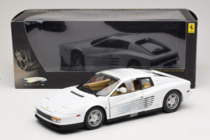 Ferrari Testarossa Wit Miami Vice Hot Wheels 1:18 P9904 Metaal — afbeelding 6 van 6