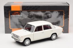 Fiat 124 Wit IXO 1:18 18CMC205OP Metaal — afbeelding 8 van 8