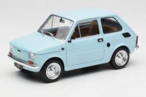 Fiat 126 Lichtblauw MCG 1:18 MCG18415 Metaal