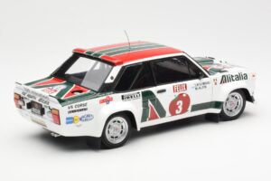 Fiat 131 Abarth #3 M. Alen / I. Kivimaki Winner Rally 1000 Lakes 1980 Kyosho 1:18 08376H Metaal — afbeelding 3 van 8