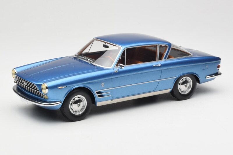 Fiat 2300 S Coupe Blauw BoS Models 1:18 BOS161 Hars