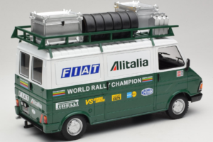 Fiat 242 Alitalia Rally Team Assistance With Trailer 1978 IXO 1:18 18CMC027WX Metaal — afbeelding 3 van 7
