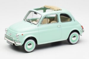 Fiat 500L Pastel Blauw Norev 1:18 187777 Metaal