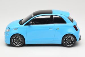 Abarth 500e Blauw IXO 1:18 MCG18499 Metaal — afbeelding 3 van 6