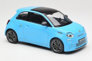 Abarth 500e Blauw IXO 1:18 MCG18499 Metaal — afbeelding 4 van 6