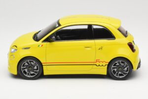 Abarth 500e Geel IXO 1:18 MCG18498 Metaal — afbeelding 3 van 6