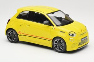 Abarth 500e Geel IXO 1:18 MCG18498 Metaal — afbeelding 4 van 6