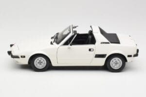 Fiat X1/9 Wit Minichamps 1:18 100121685 Metaal — afbeelding 4 van 8
