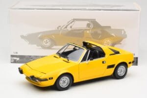 Fiat X1/9 Geel Minichamps 1:18 100121664 Metaal — afbeelding 8 van 8