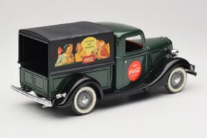 Ford Bache Coca-Cola Solido 1:18 9513 Metaal — afbeelding 3 van 8