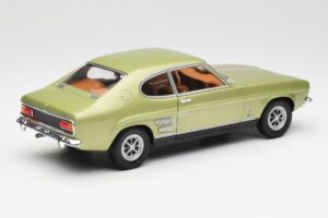 Ford Capri Mk1 Lichtgroen Metallic Minichamps 1:18 18008900 Metaal — afbeelding 3 van 8