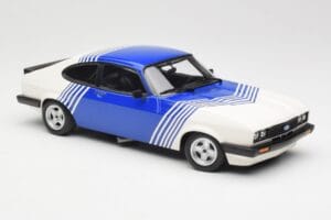 Ford Capri Mk2 3.0 Wit met Blauwe Strepen Minichamps 1:18 155788600 Metaal — afbeelding 4 van 6