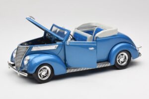 Ford Cabriolet Blauw Road Signature 1:18 92238 Metaal — afbeelding 2 van 8