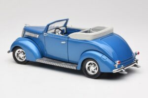 Ford Cabriolet Blauw Road Signature 1:18 92238 Metaal — afbeelding 7 van 8