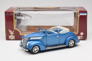 Ford Cabriolet Blauw Road Signature 1:18 92238 Metaal — afbeelding 8 van 8
