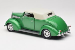 Ford Cabriolet Groen Road Signature 1:18 92239 Metaal — afbeelding 7 van 8