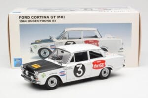Ford Cortina Mk1 #3 P. Hughes / B. Young African Safari Rally 1964 AUTOart 1:18 86428 Metaal — afbeelding 8 van 8