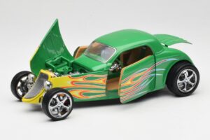Ford Coupe Groen met Vuur Road Signature 1:18 30109 Metaal — afbeelding 2 van 8
