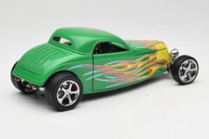 Ford Coupe Groen met Vuur Road Signature 1:18 30109 Metaal — afbeelding 3 van 8