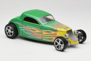 Ford Coupe Groen met Vuur Road Signature 1:18 30109 Metaal — afbeelding 6 van 8