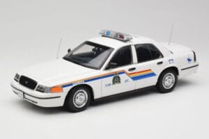 Ford Crown Victoria RCMP Police Car AUTOart 1:18 72706 Metaal