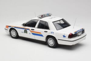 Ford Crown Victoria RCMP Police Car AUTOart 1:18 72706 Metaal — afbeelding 7 van 8