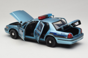 Ford Crown Victoria Police Cruiser Twilight Blue Greenlight 1:18 1643 Metaal — afbeelding 5 van 8