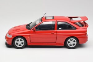 Ford Escort RS Cosworth Radiant Rood Minichamps 1:18 150089021 Metaal — afbeelding 4 van 8