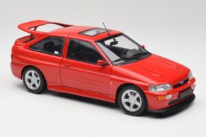 Ford Escort RS Cosworth Radiant Rood Minichamps 1:18 150089021 Metaal — afbeelding 6 van 8